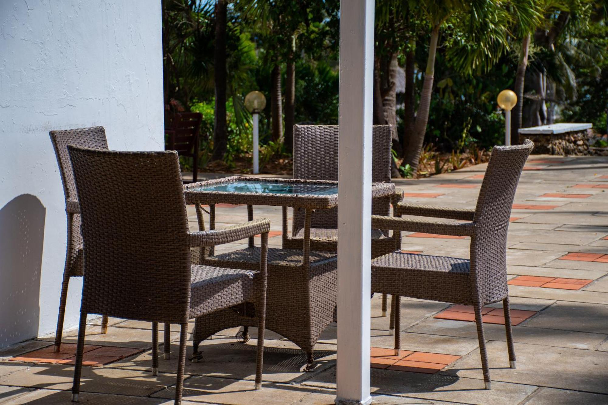 Mombasa Beach Hotel Exterior foto